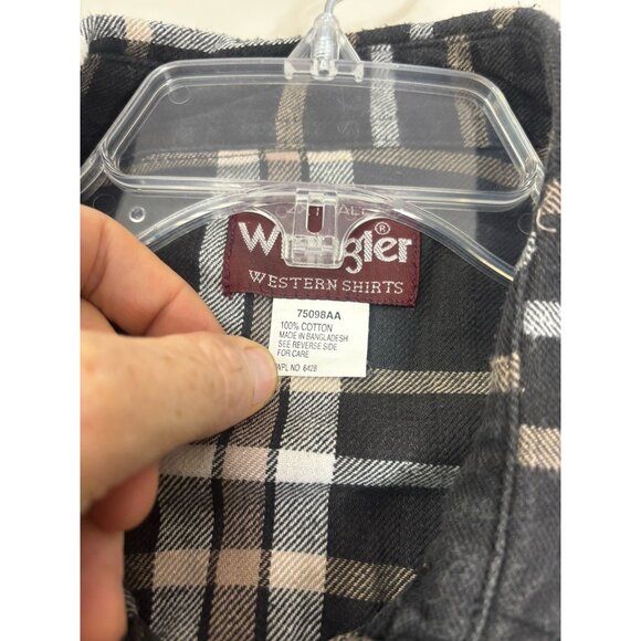 Wrangler Western 2XL Tall Flannel Pearl Snap Plaid Shirt Blk/Brn Cowboy EUC - Picture 3 of 7